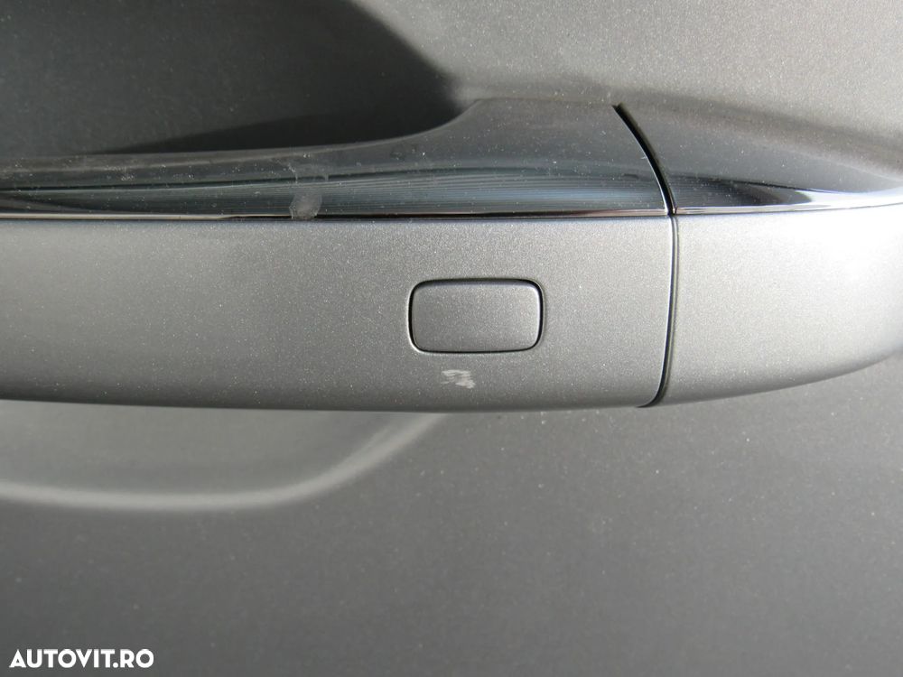 Renault Megane TCe 140 GPF BUSINESS EDITION - 27