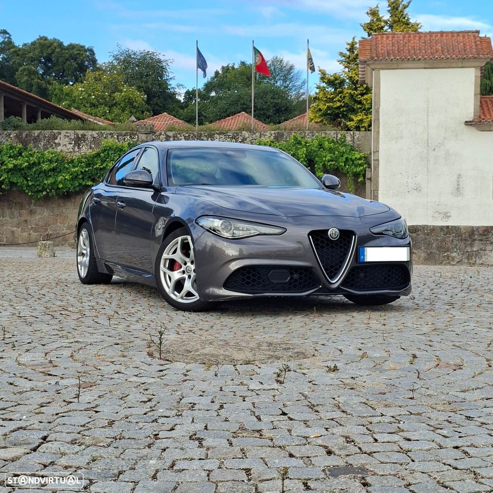 Alfa Romeo Giulia 2.2 D Super AT8 - 5