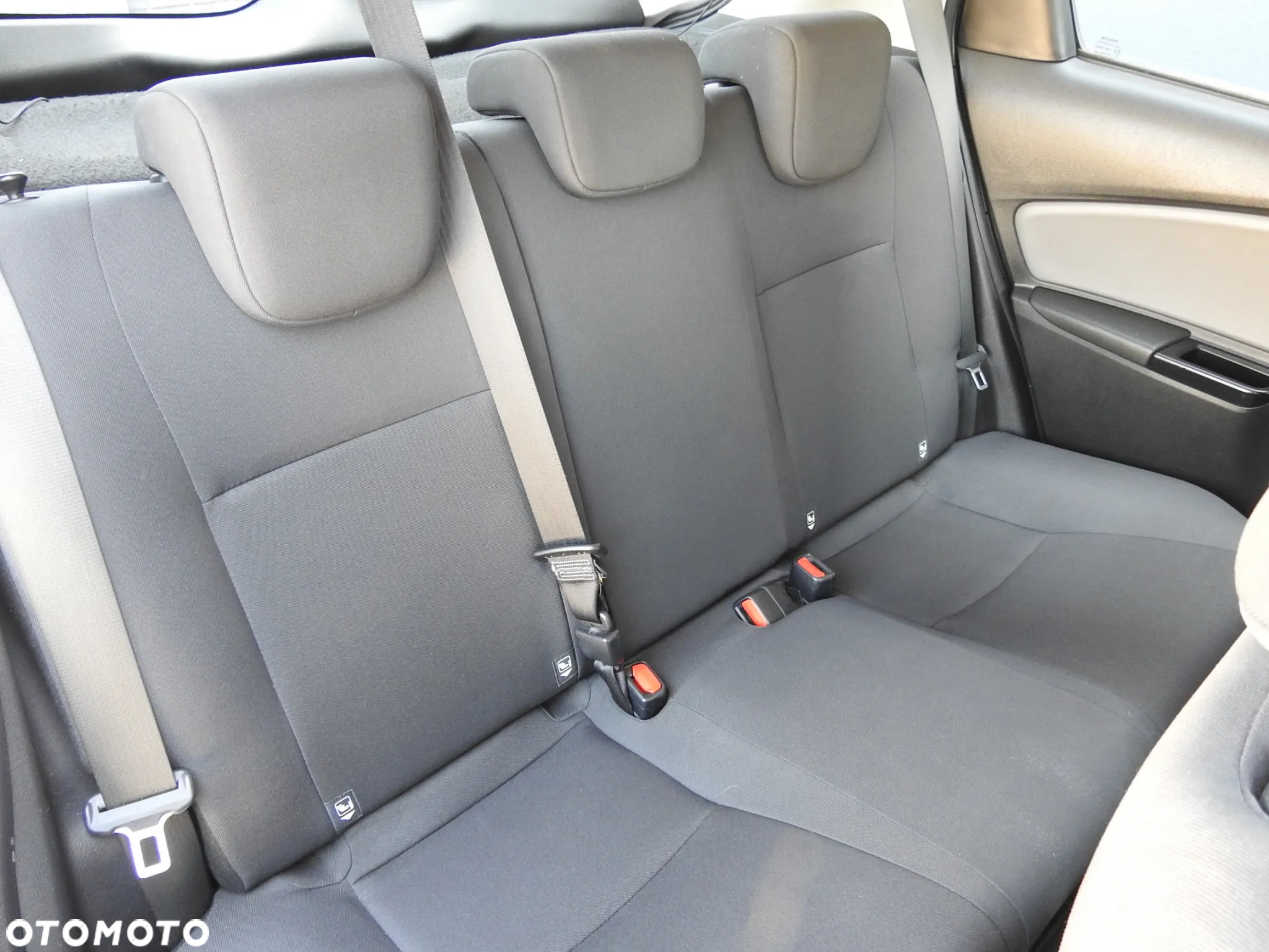 Toyota Yaris 1.0 Active - 14
