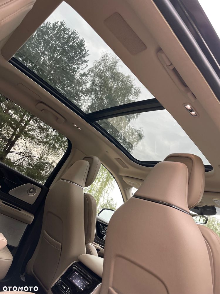 Lincoln Aviator - 21