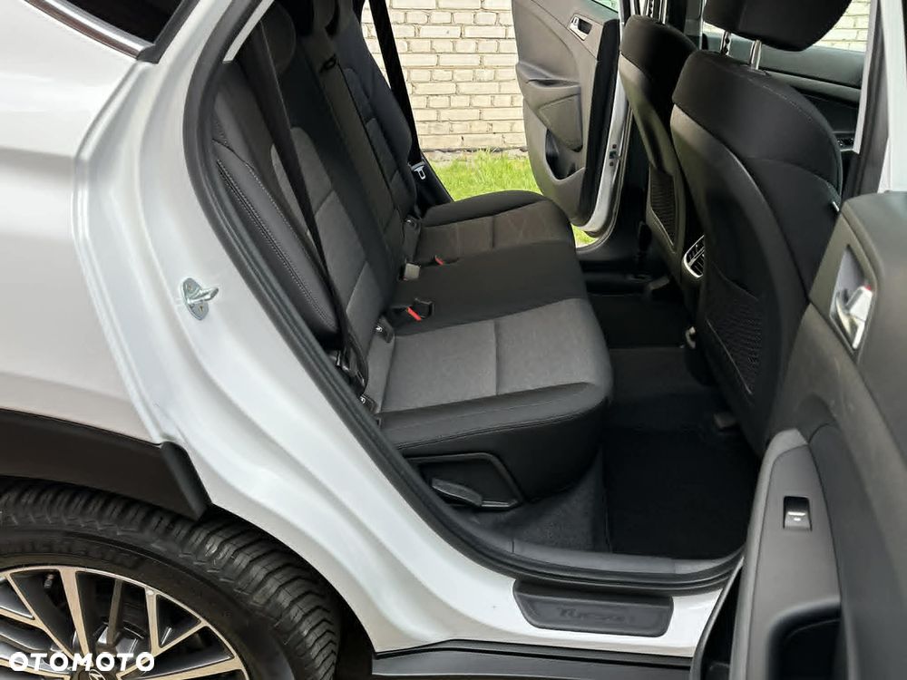 Hyundai Tucson 1.6 CRDi 48V-Hybrid 2WD DCT Prime - 32