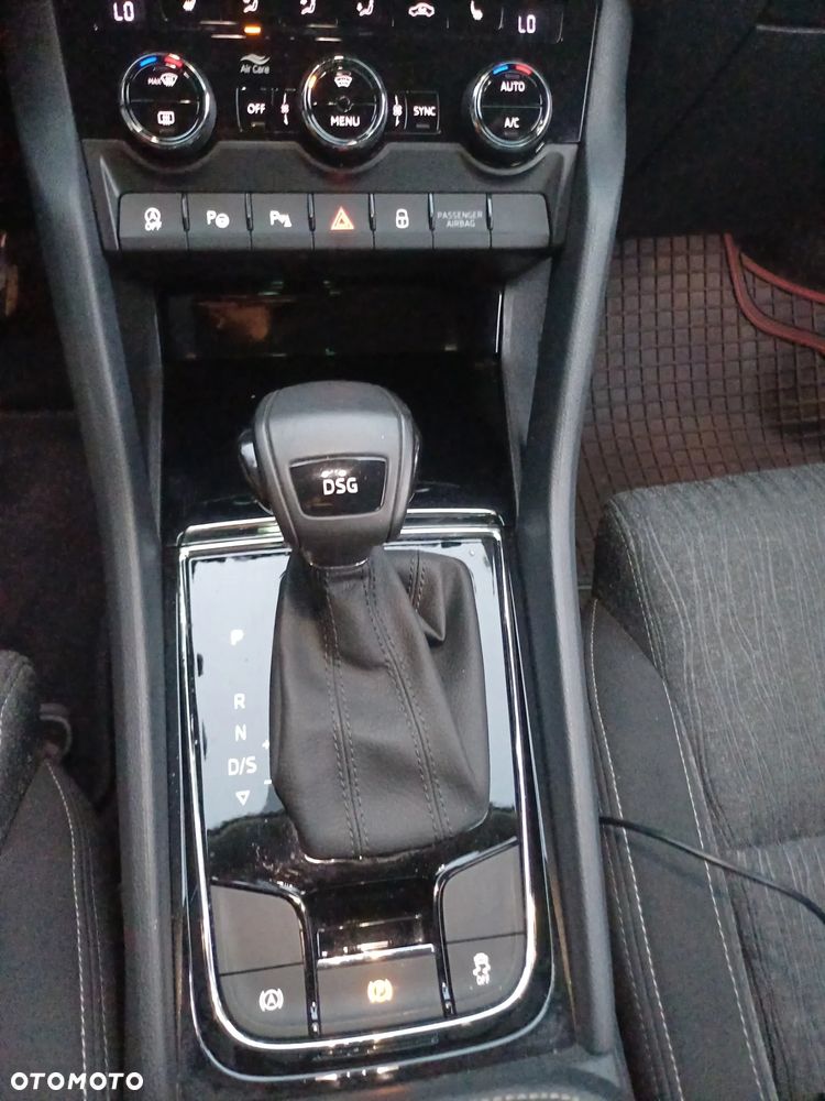 Skoda Karoq 1.5 TSI ACT 4x2 Ambition DSG - 13