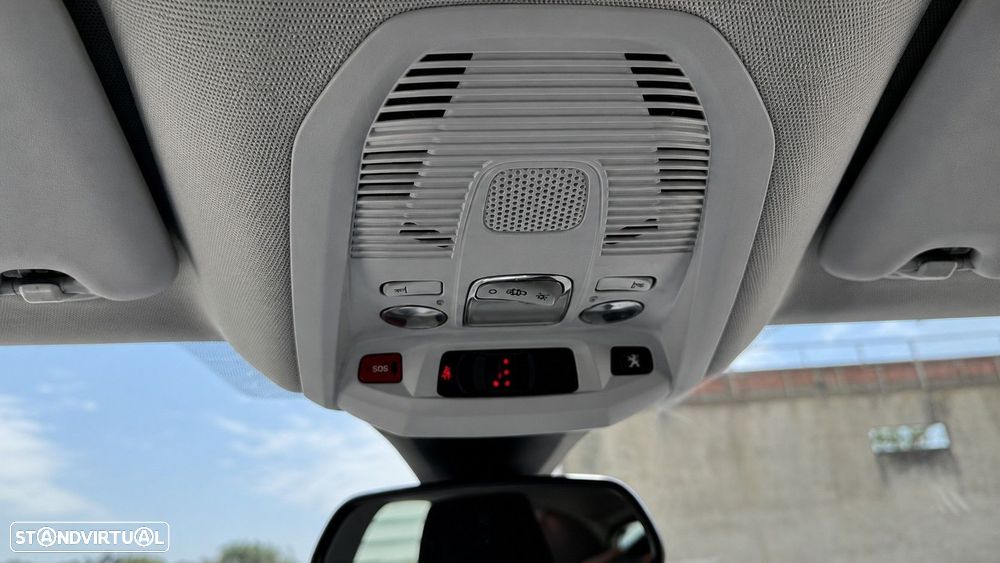 Peugeot 3008 1.2 PureTech Active - 22