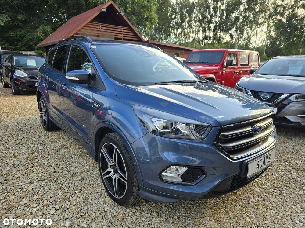 Ford Kuga - 37