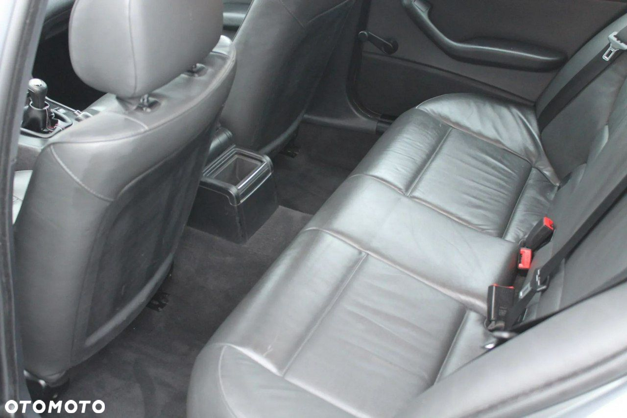 BMW Seria 3 - 11