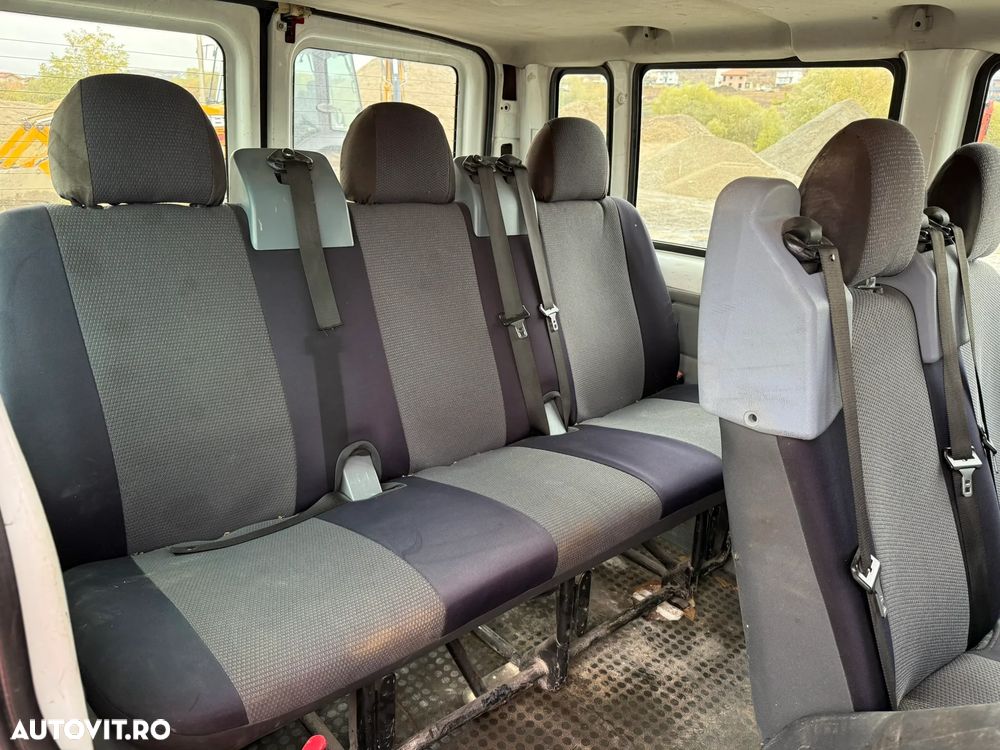 Ford Transit - 12