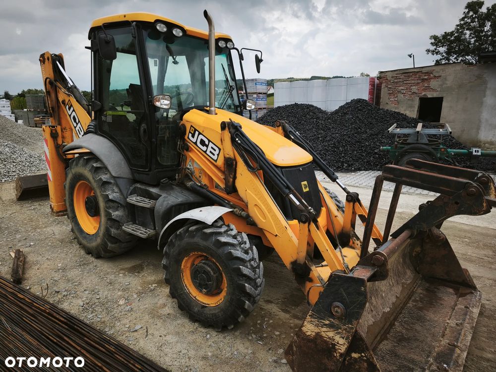 JCB C - 2
