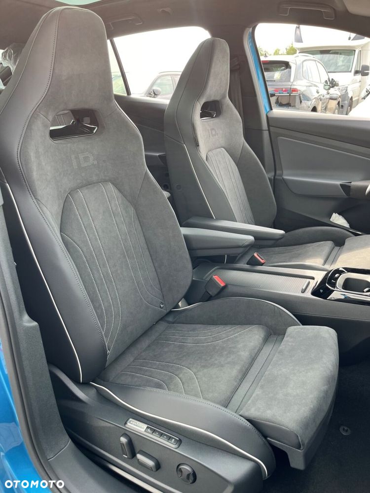 Volkswagen ID.5 77kWh Plus - 11