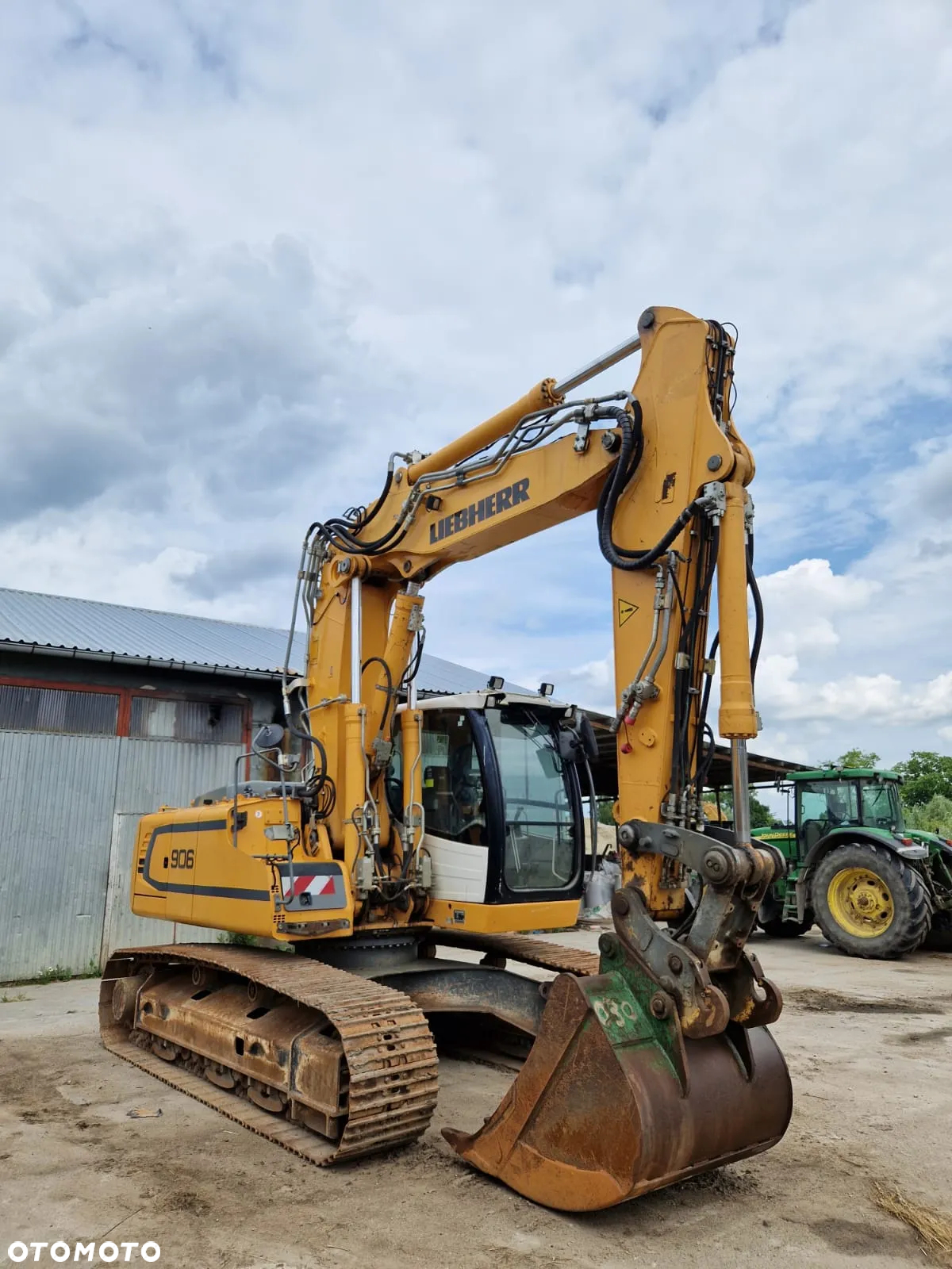 Liebherr R906 LC - 4