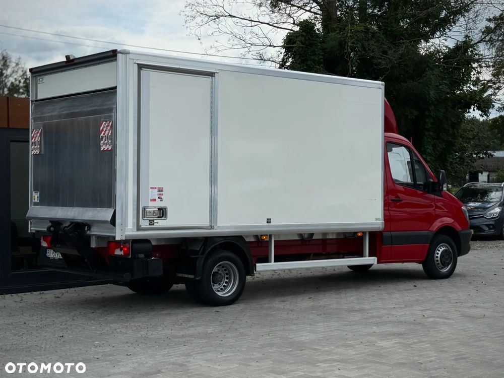 Mercedes-Benz Sprinter 519 CDI / 3.0 V6 190KM / Kontener 4,4m + Winda 750kg + Drzwi Boczne / TYLKO 225.983KM PRZEBIEGU / 2018 ROK PRODUKCJI / ZAREJESTROWANY W PL ! - 7