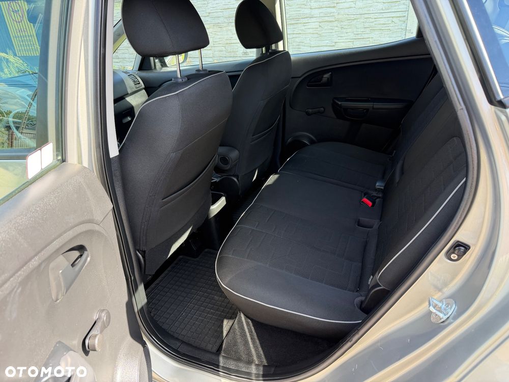 Kia Venga 1.4 M - 12