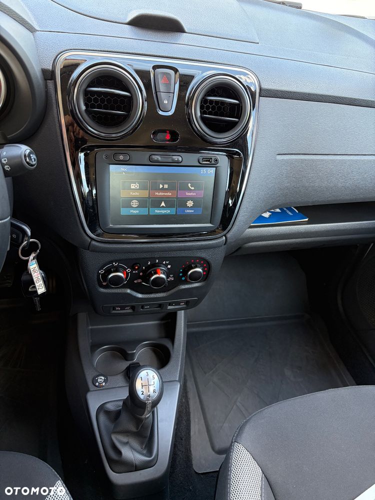 Dacia Lodgy 1.6 SCe Stepway S&S - 22
