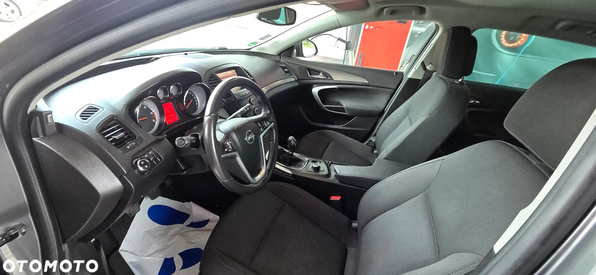 Opel Insignia 2.0 CDTI Sports Tourer 150 Jahre - 27