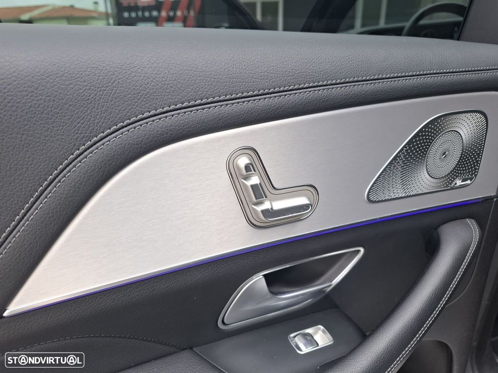 Mercedes-Benz GLE 300 d 4Matic - 23