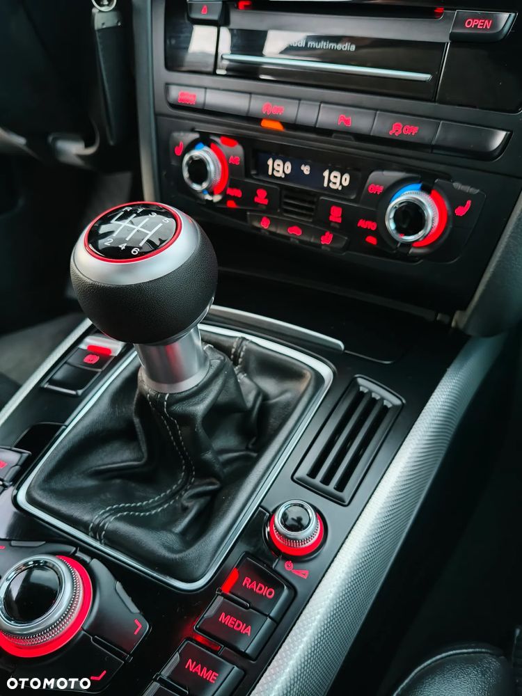 Audi A4 Avant 2.0 TDI clean diesel - 25