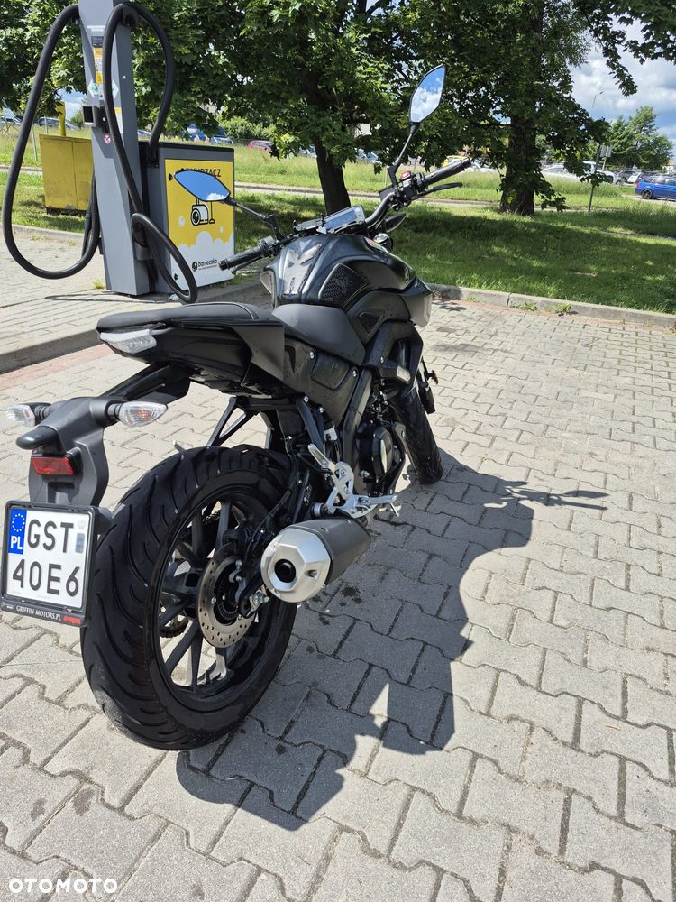 Yamaha MT - 15