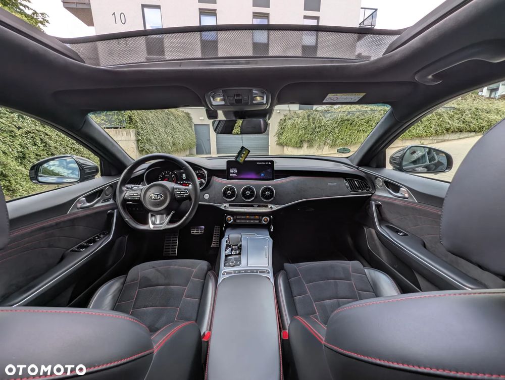 Kia Stinger 3.3 T-GDI V6 GT Prestige Line AWD - 9