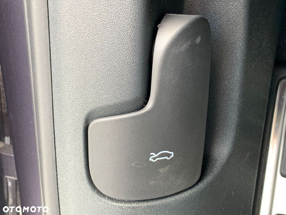 Cupra Terramar 1.5 eTSI mHEV DSG - 39