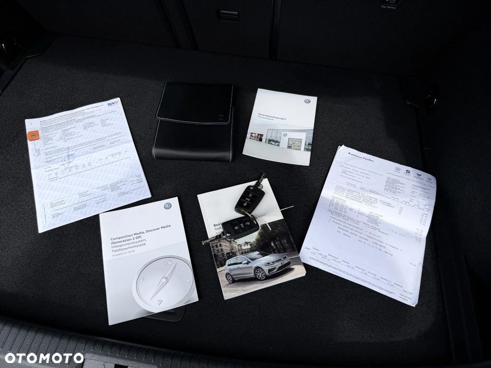 Volkswagen Golf 1.6 TDI DSG Join - 9