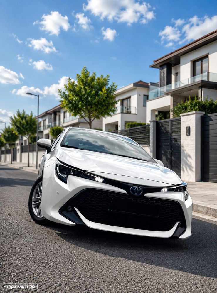 Toyota Corolla Touring Sports 1.8 Hybrid Comfort - 1
