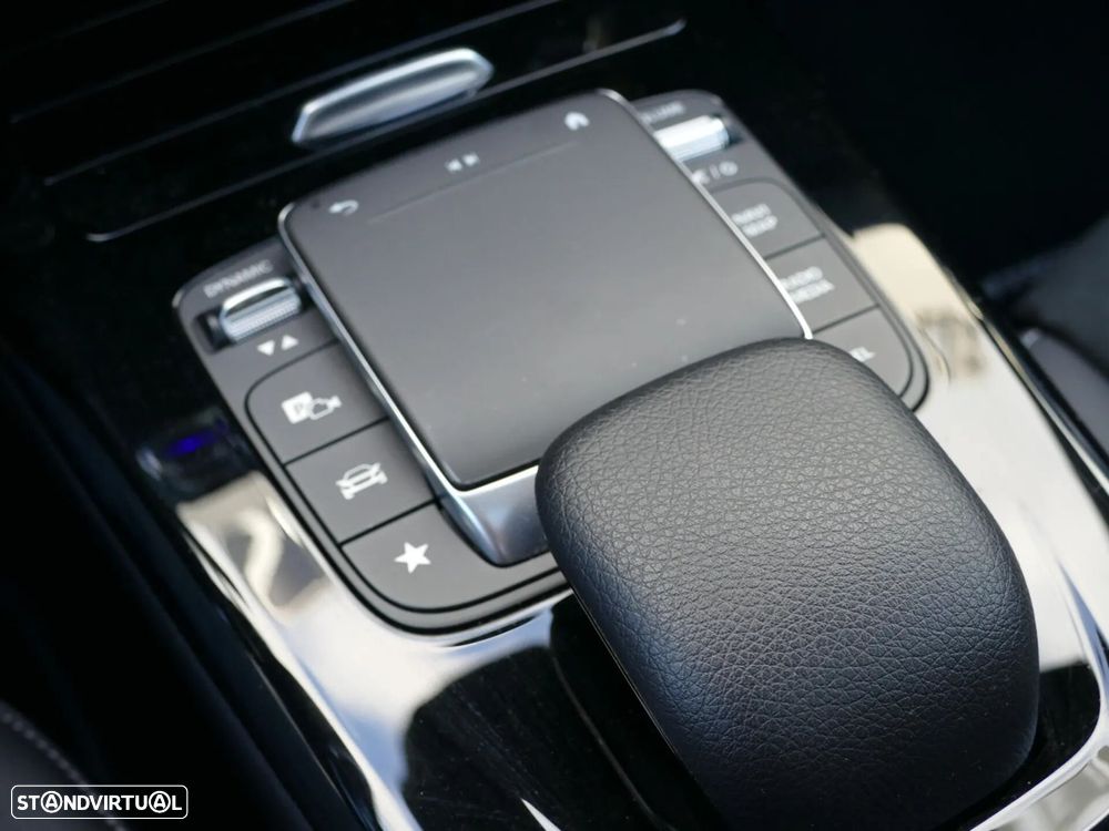 Mercedes-Benz CLA 250 e AMG Line - 20