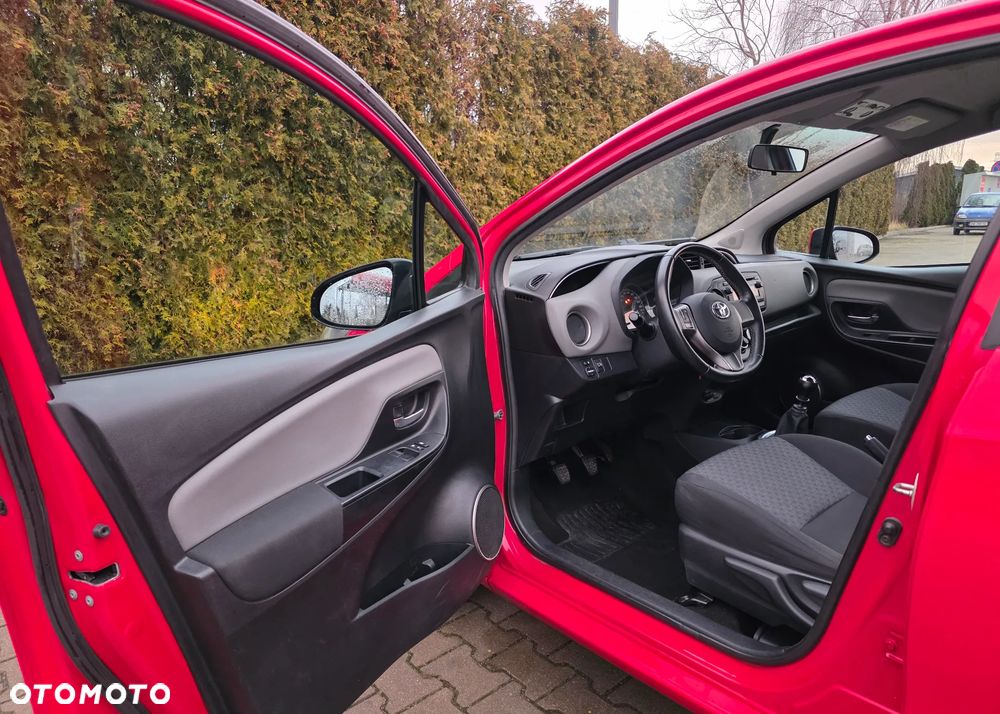 Toyota Yaris 1.33 Life EU6 - 16