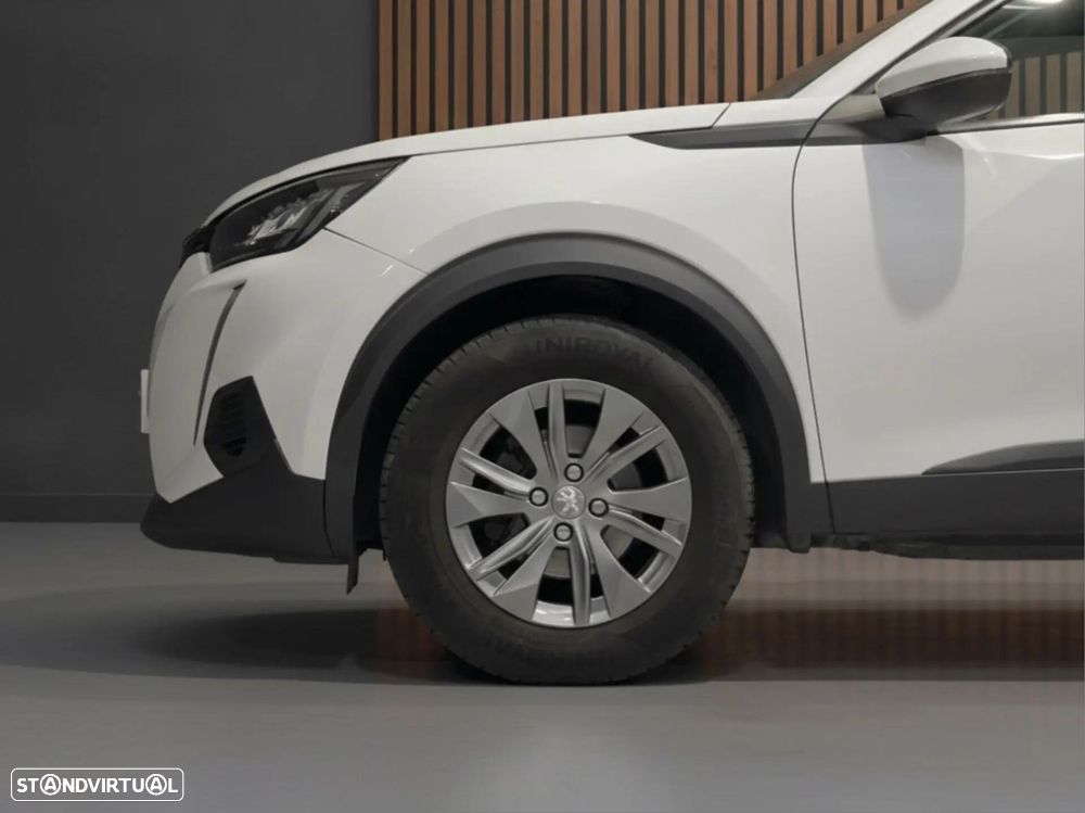 Peugeot 2008 - 12