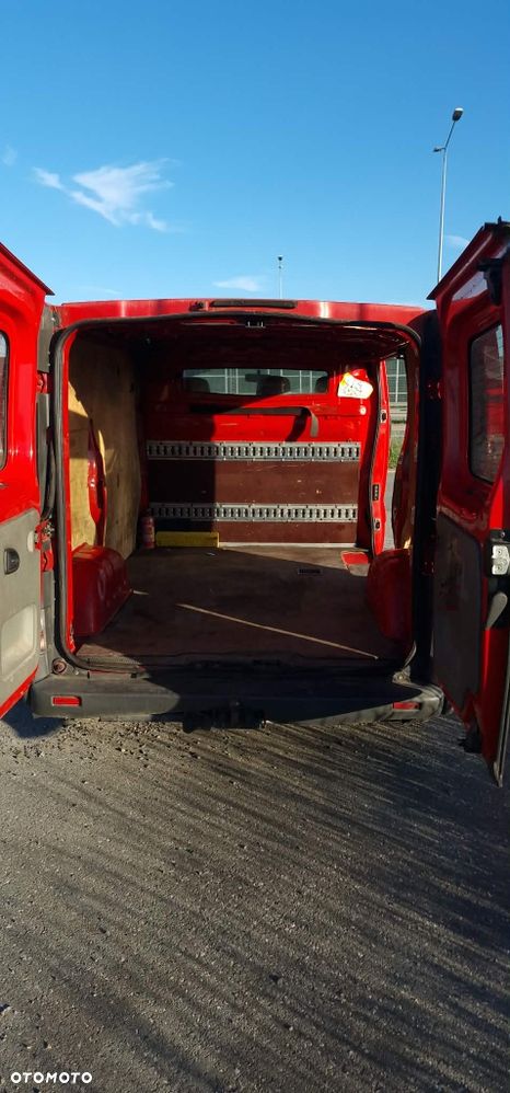 Opel Vivaro - 4