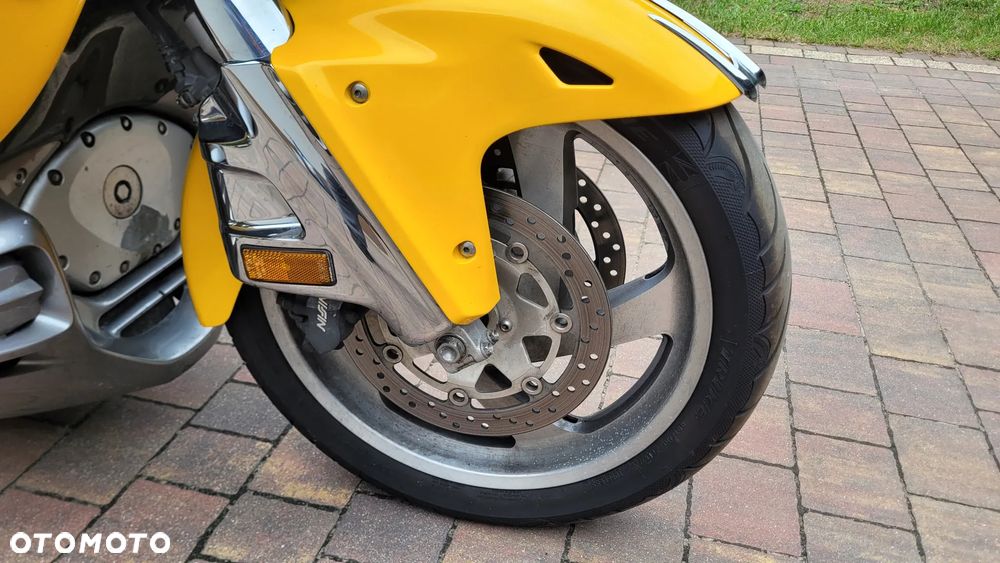 Honda GL - 18