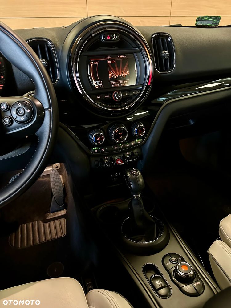 MINI Countryman Cooper S ALL4 - 16