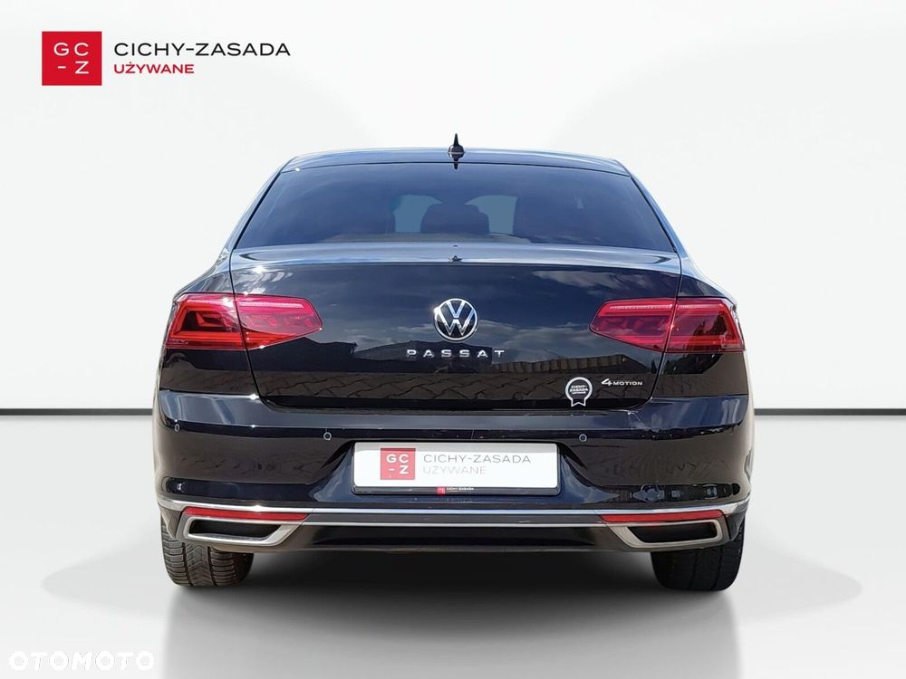 Volkswagen Passat - 5