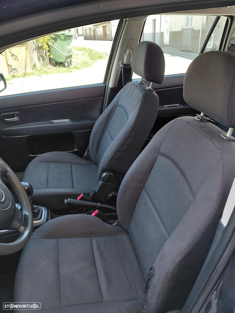 Mazda 2 1.25 Comfort - 6