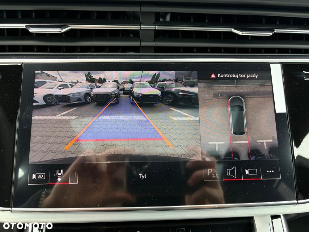 Audi SQ8 - 27