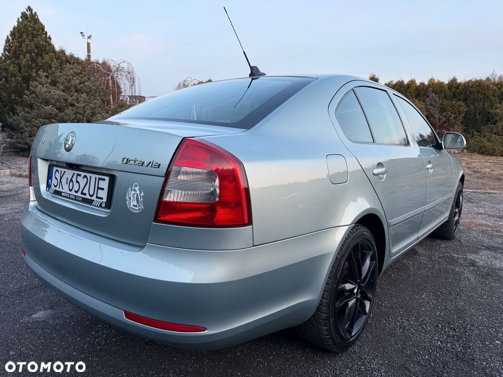 Skoda Octavia 1.8 TSI Ambiente - 20