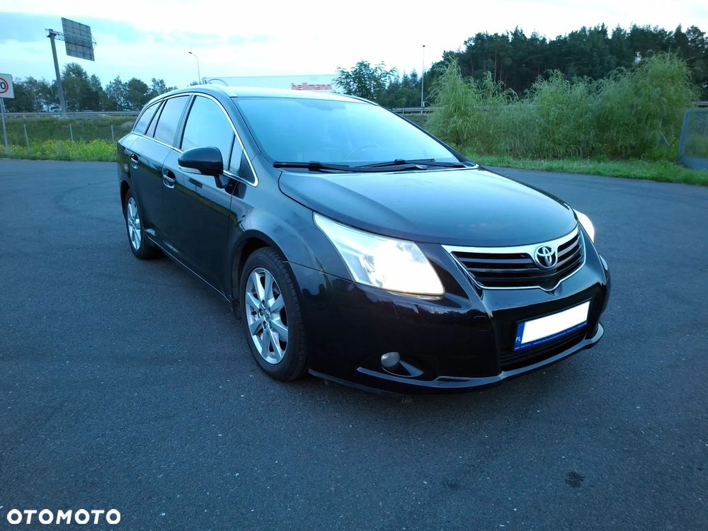 Toyota Avensis 2.0 D-4D Sol - 4