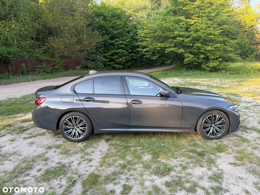 BMW Seria 3 320d xDrive M Sport Shadow - 8