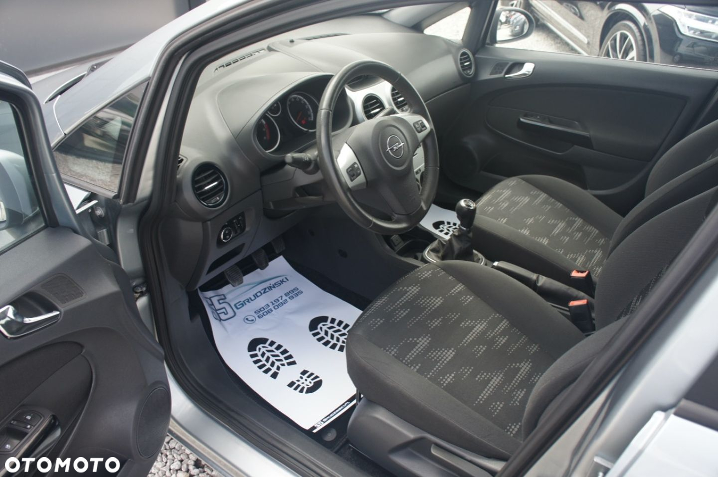 Opel Corsa - 7