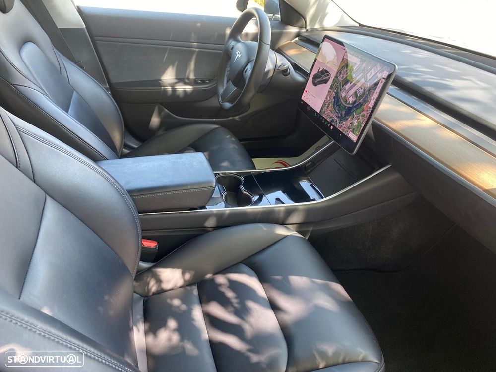 Tesla Model 3 Performance Dual Motor AWD - 17