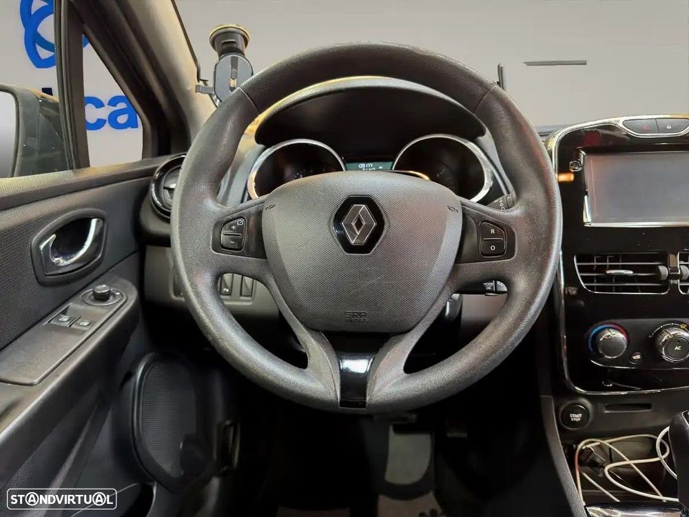 Renault Clio 1.5 dCi Dynamique S EDC - 9