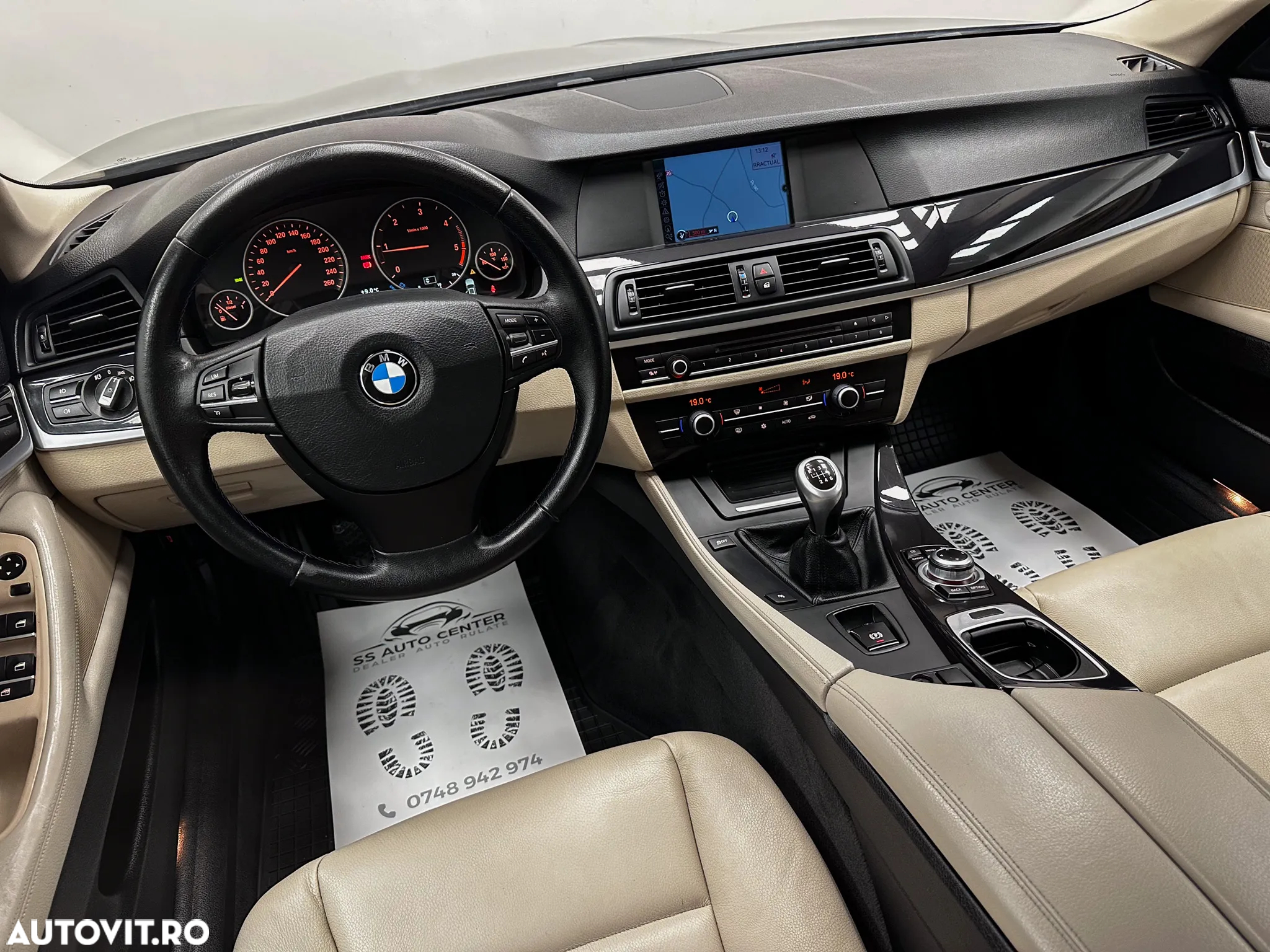 BMW Seria 5 520d Touring - 22