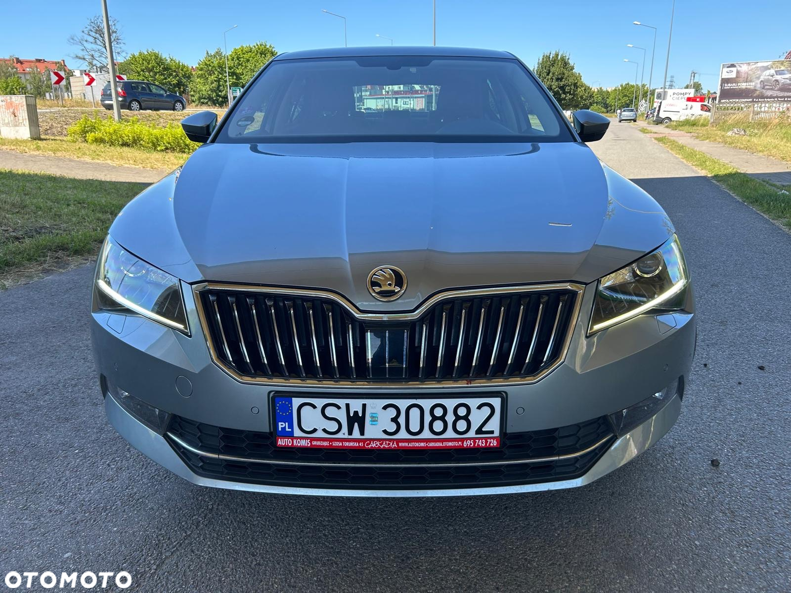 Skoda Superb 1.8 TSI DSG Ambition - 2