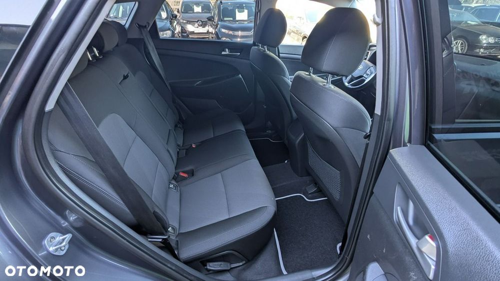 Hyundai Tucson 1.6 GDi Comfort 2WD - 18