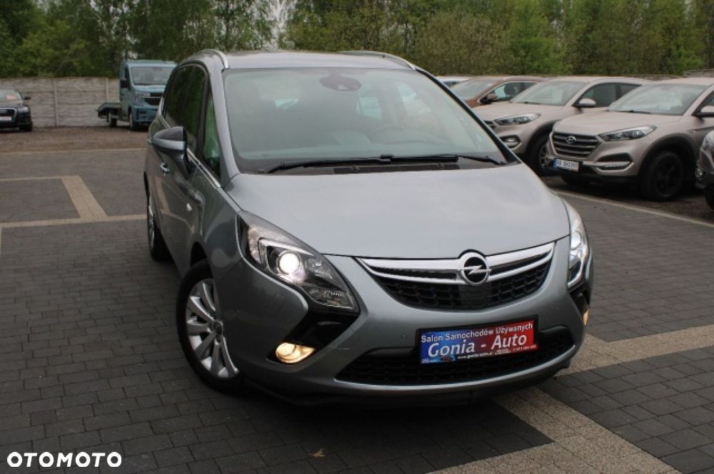 Opel Zafira - 8