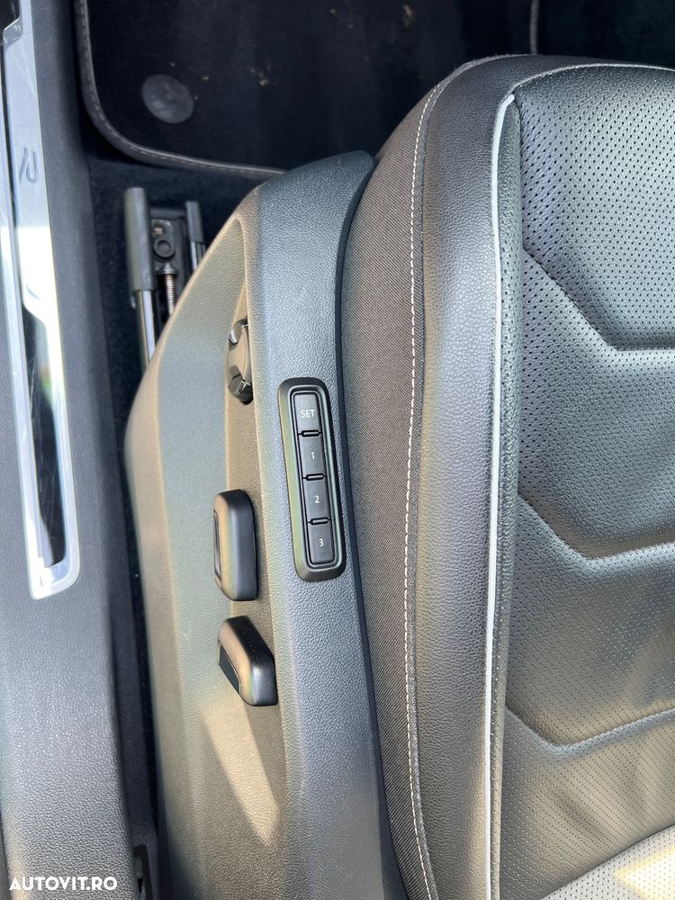 Volkswagen Tiguan - 30