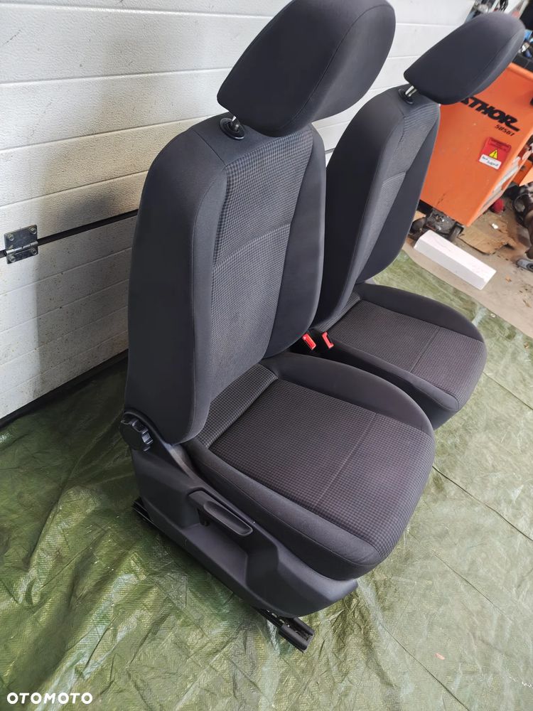 CADDY 2K7 fotel prawy lub lewy super stan - 6