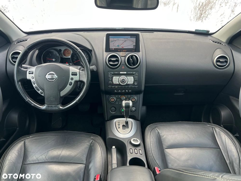 Nissan Qashqai 2.0 dCi 4x4 Tekna Premium - 17
