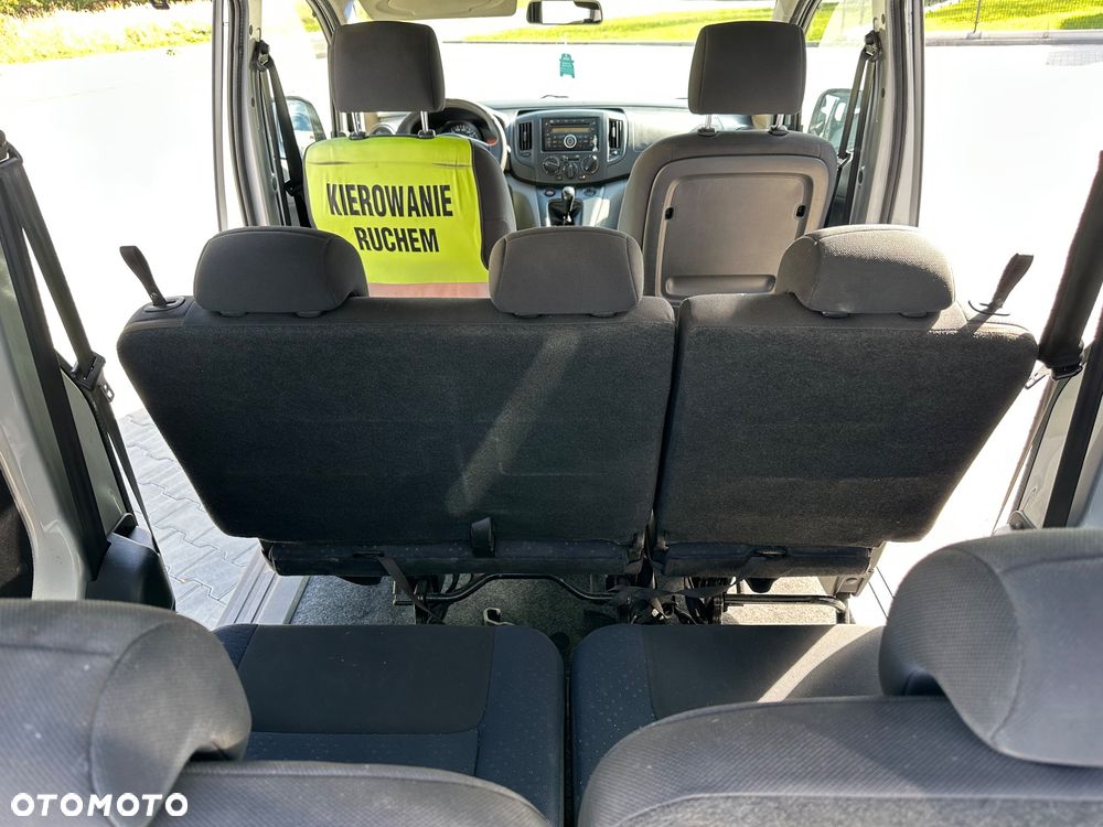 Nissan NV200 - 12