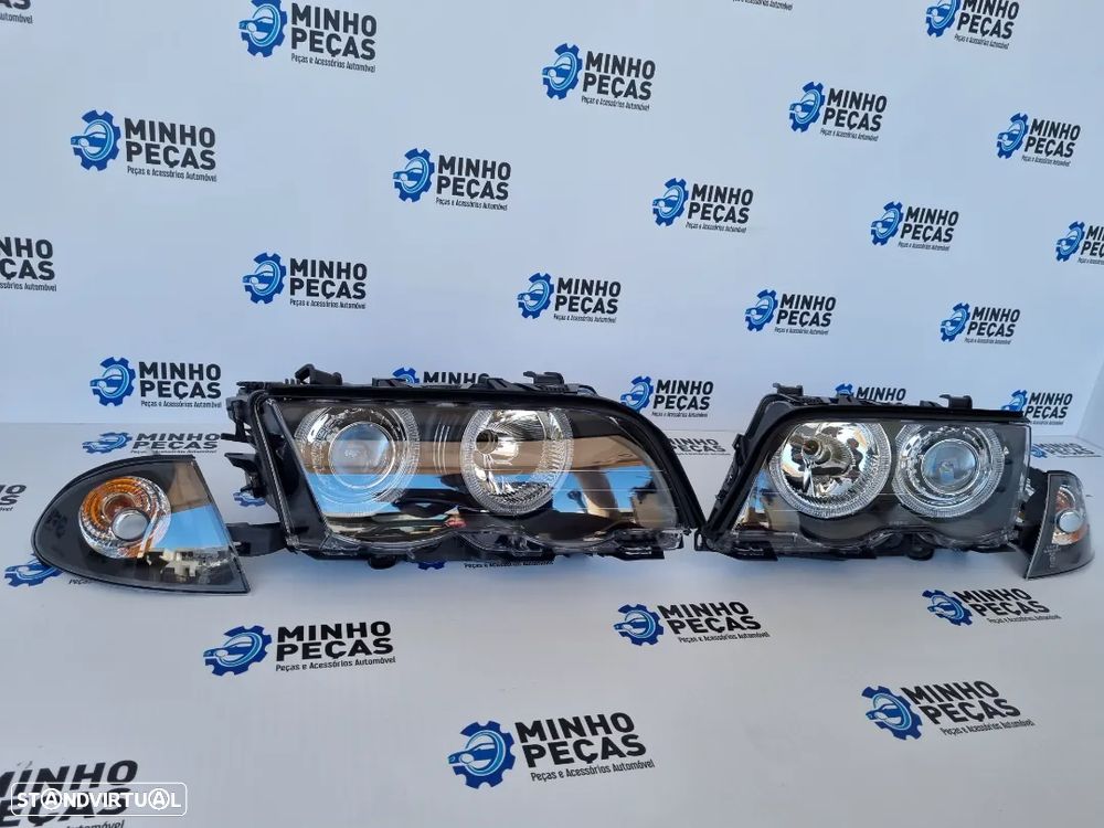 Faróis Angel Eyes BMW Série 3 (E46) Fundo Preto - 3