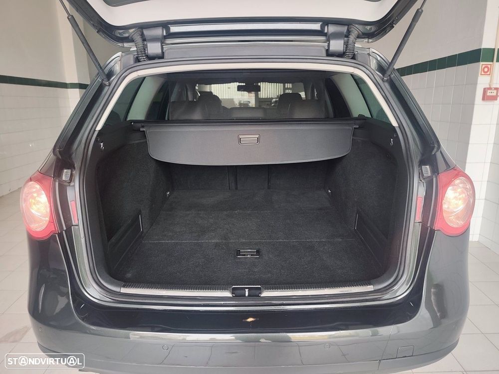 VW Passat Variant 2.0 TDi Highline - 18