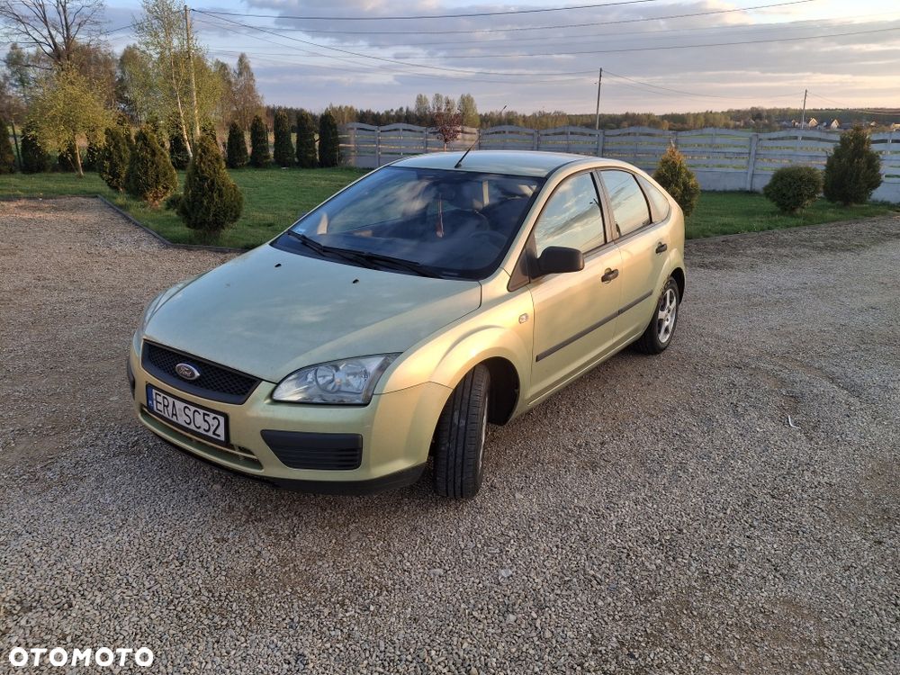Ford Focus - 1
